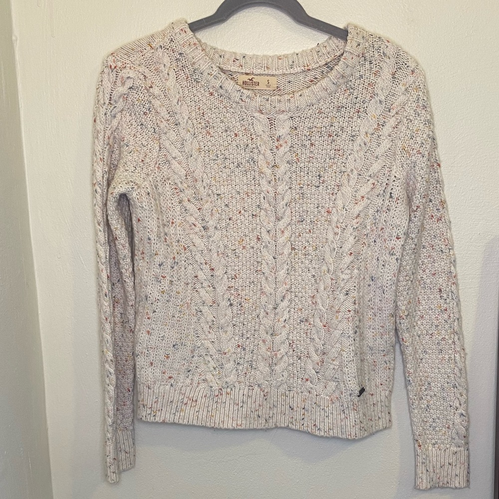 Hollister women’s sweater